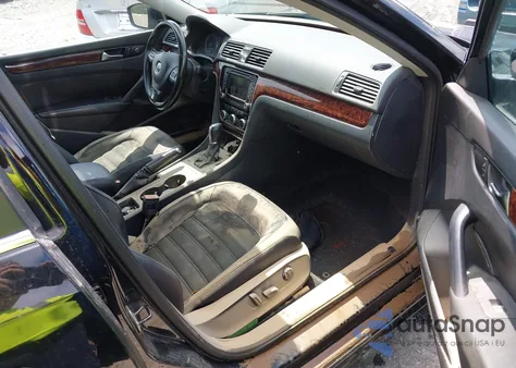 2013 Volkswagen Passat 3.6L V6 Sel Premium from USA, damaged, VIN 1VWCM7A3XDC062753